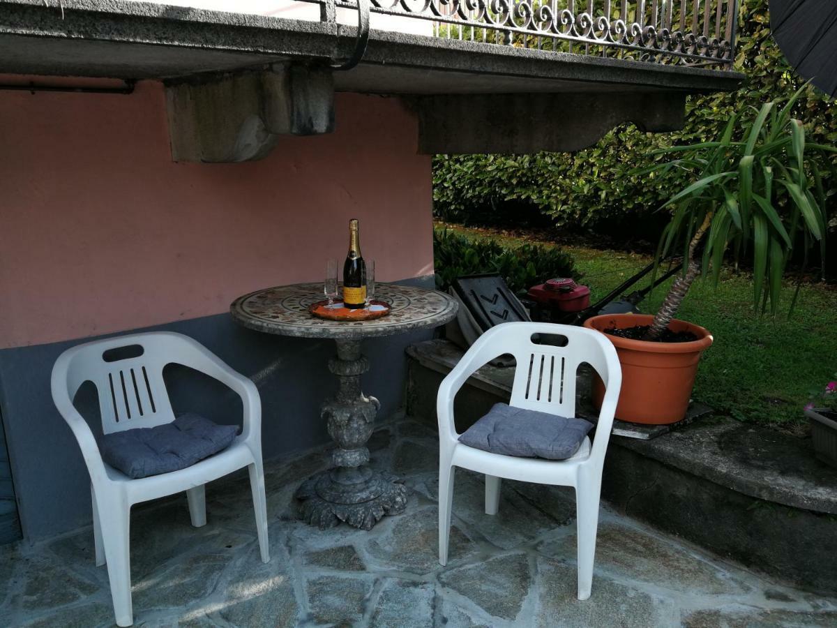 Zizzihome Bed And Breakfast Orta San Giulio Exterior foto